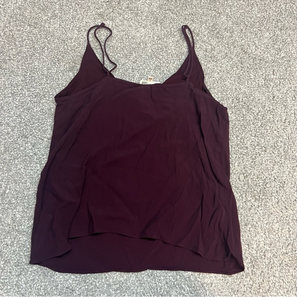 Wilfred Free Tank Top Womens Small Purple Aritzia Camisole V Neck - Picture 7 of 8